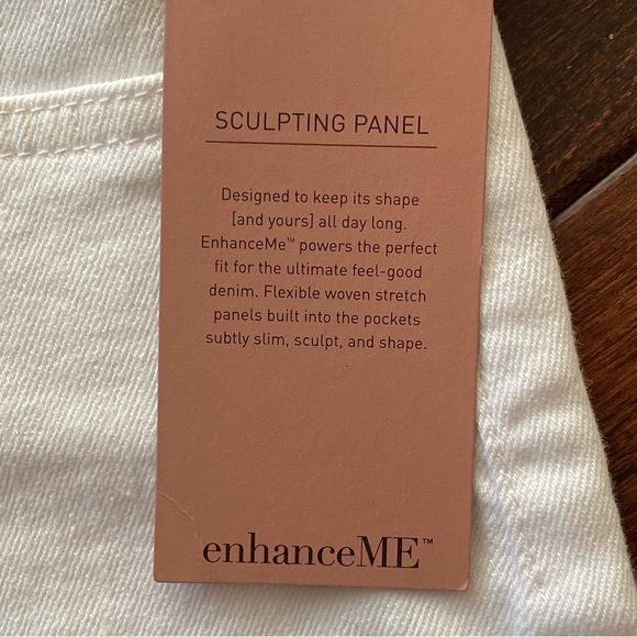 Jen7 High Rise MidRoll White Jean Shorts 4 NWT - Picture 9 of 14